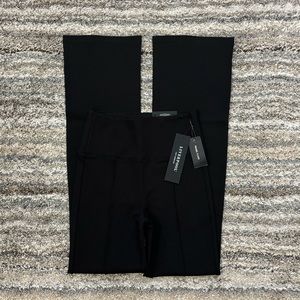 Liverpool Pearl Flare Leggings Sz XS/0-2 NWT | Liverpool Black Flare Leggings